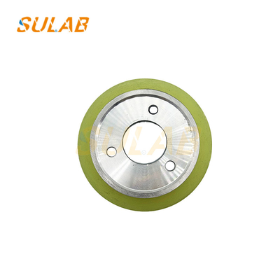 Mitsubishi Escalator ঘর্ষণ চাকা 132*35*44 হ্যান্ড্রেল ড্রাইভ চাকা YS011C272G01 চাপ চাকা মূল